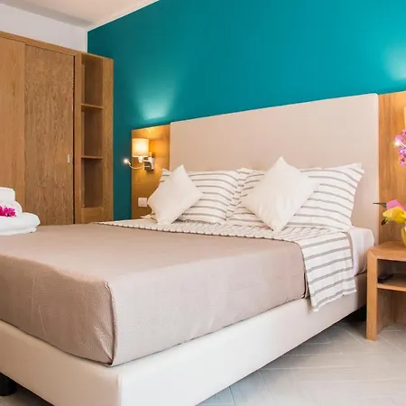 Maria Hotel
